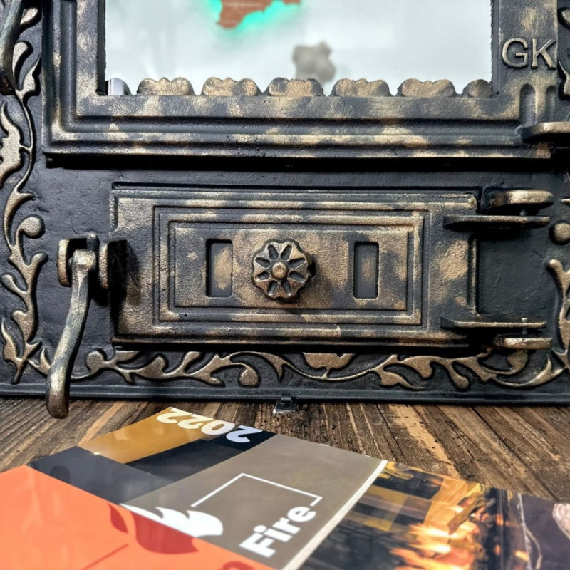 Дверцята чавунні для печі/барбекю Iron Fire Artik 460х560 мм з вогнетривким склом Robax