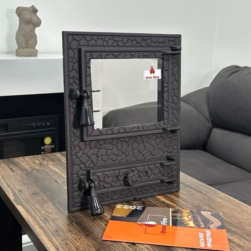 Дверцята чавунні для печі/барбекю Iron Fire Vision 370х490 мм з вогнетривким склом Robax