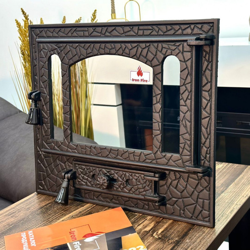 Дверцята чавунні для печі/барбекю Iron Fire Panorama 580х500 мм з вогнетривким склом Robax