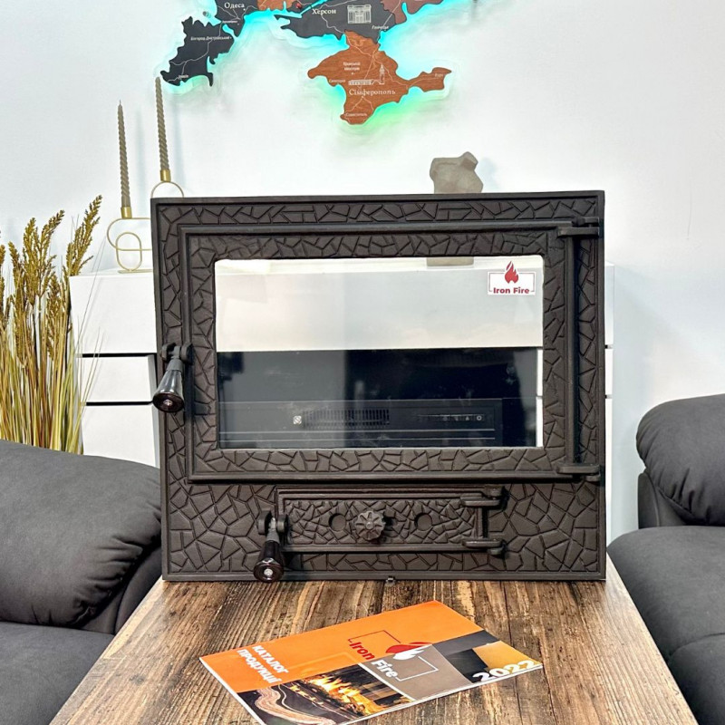 Дверцята чавунні для печі/барбекю Iron Fire Panorama Lux 580х500 мм з вогнетривким склом Robax