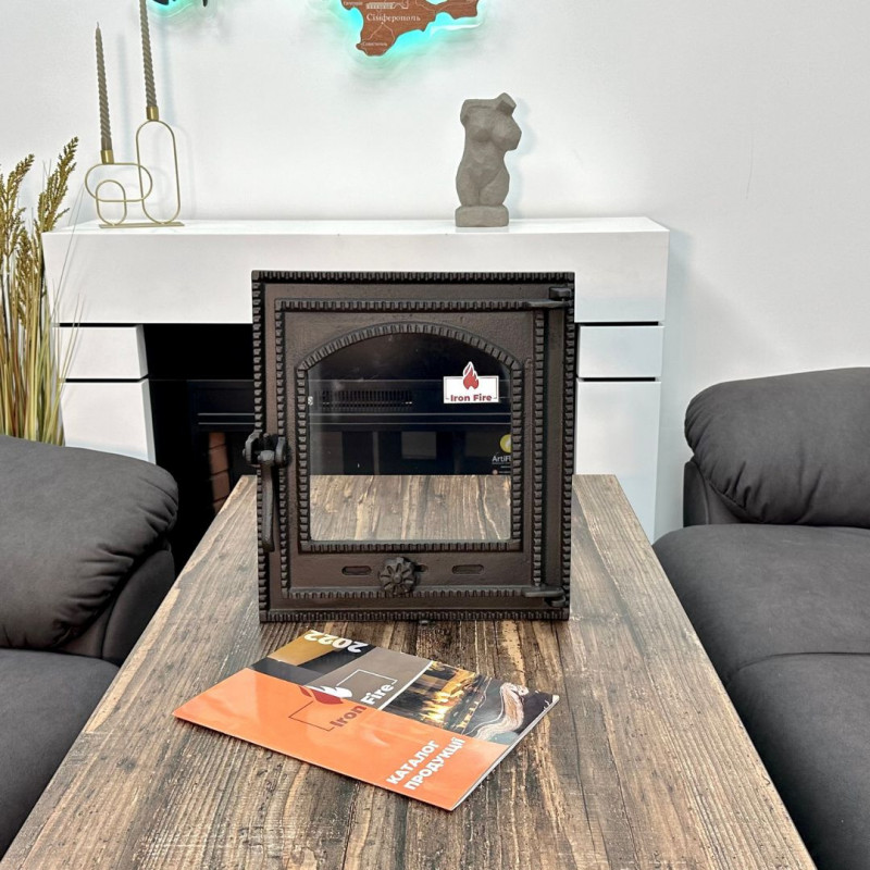 Дверцята чавунні для каміна/барбекю Iron Fire Style 35 350х390 мм з вогнетривким склом Robax