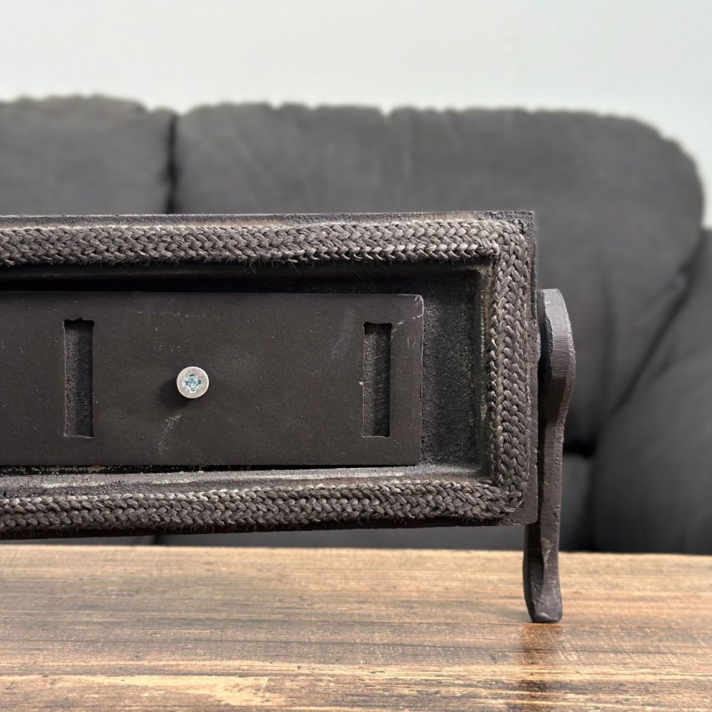 Комплект дверцят чавунні для каміна/барбекю Iron Fire Style 75 730х540 мм з вогнетривким склом Robax + піддувальна Style 50 315х165 мм