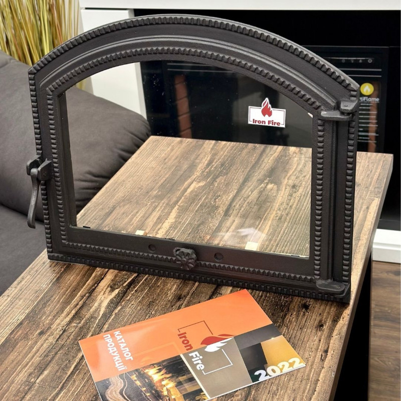 Комплект дверцят чавунні для каміна/барбекю Iron Fire Sandra 575х475 мм з вогнетривким склом Robax + піддувальна Style 35 315х180 мм